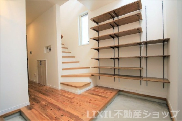 アウトドア×お家の玄関|魅せる玄関収納、玄関から来客者様に驚きを