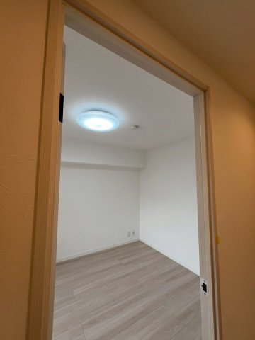 NICニックハイム南砂の洋室|落ち着いた色調の洋室です