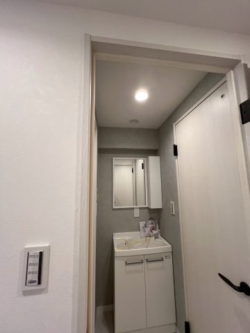 NICニックハイム南砂の独立洗面台