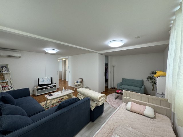 -三丁目不動産-　本庄市柏1丁目　注文住宅　オール電化の洋室