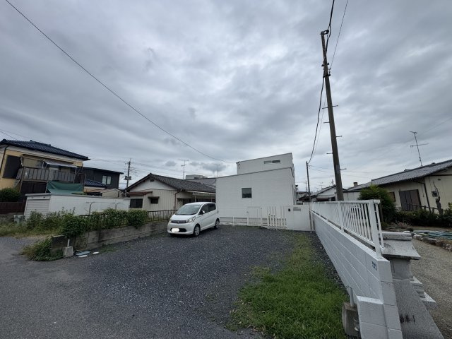 -三丁目不動産-　本庄市柏1丁目　注文住宅　オール電化の駐車場