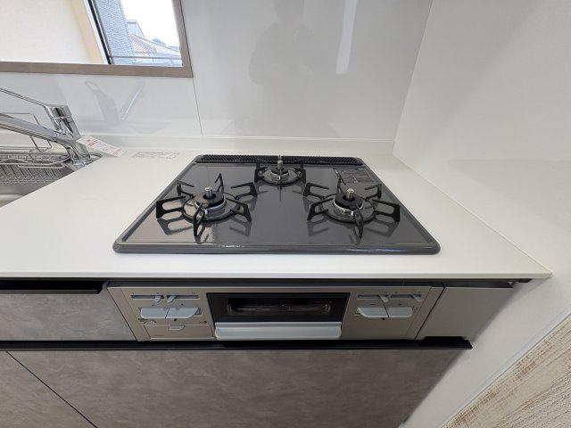 エターナルシー泉台のキッチン