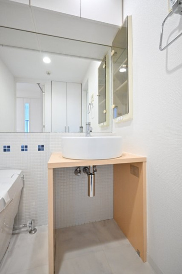 【洗面所】 | エスコートノヴェル用賀