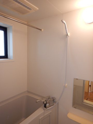 【浴室】 | ビバリースクエアB