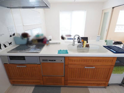 【キッチン】 | 中古戸建　仁井田字中川原 | IHクッキングヒーターなので、お掃除もしやすく火を使わないので安心です♪