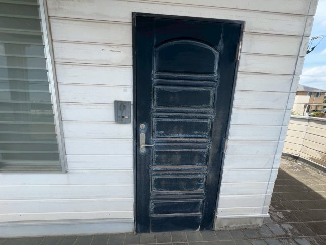 －三丁目不動産-熊谷市樋春　RC造木造の玄関|シンプルで使いやすい玄関です