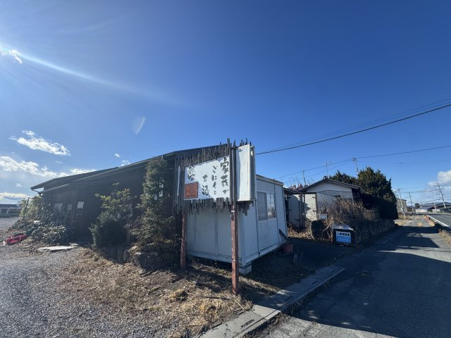 -三丁目不動産-　深谷市石塚　元飲食店の外観|外はこのようになっています