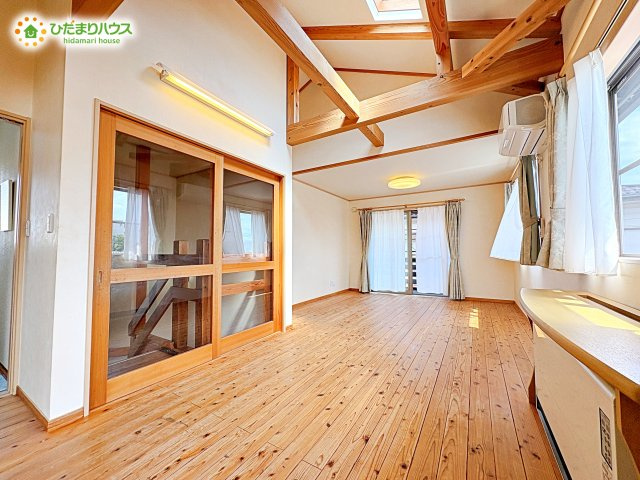 行田市門井町2丁目　中古一戸建ての洋室|個人の部屋や寝室として使える洋室です