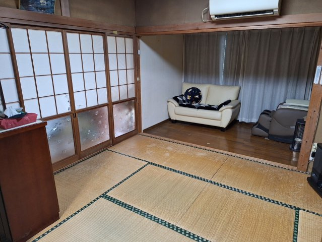 秩父市寺尾中古住宅の和室|い草の香りが落ち着く素敵な和室です