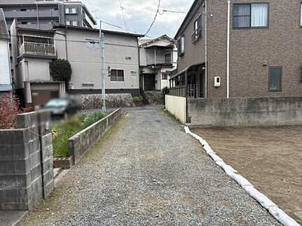 広島市中区吉島東2丁目　新築一戸建ての前面道路含む現地写真