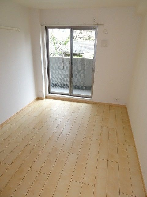 アルベロ向島23のその他