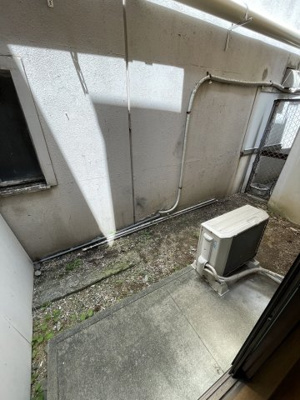 【庭】 | ウエストコート3番館