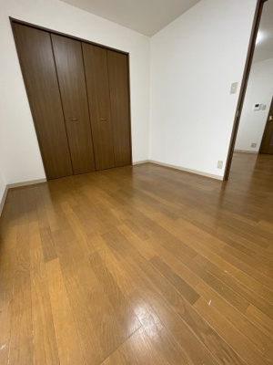 【寝室】 | ウエストコート3番館