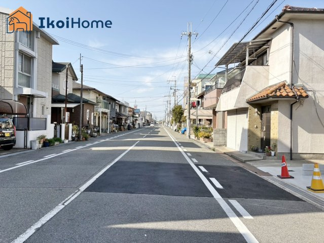 明石市藤が丘1丁目　新築戸建の前面道路含む現地写真|【ホームページに現地動画掲載中】●年中無休：当日予約可●前面道路は広々約10ｍございます！