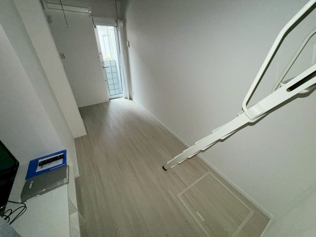 あんしん+磯馴町08-1054の居間・リビング