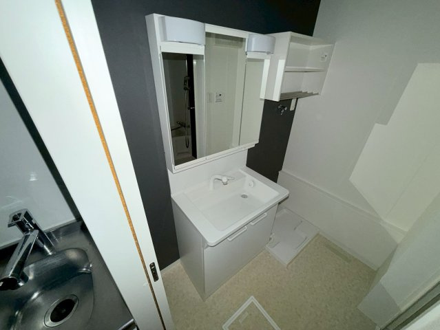 あんしん+磯馴町08-1054の洗面所