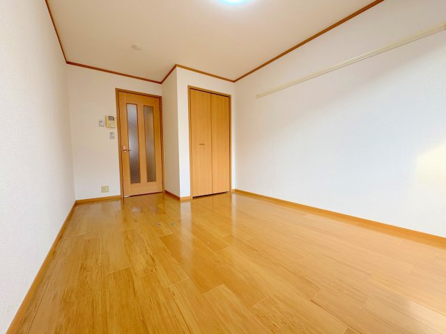 セレノ逆瀬川の居間・リビング|居間です