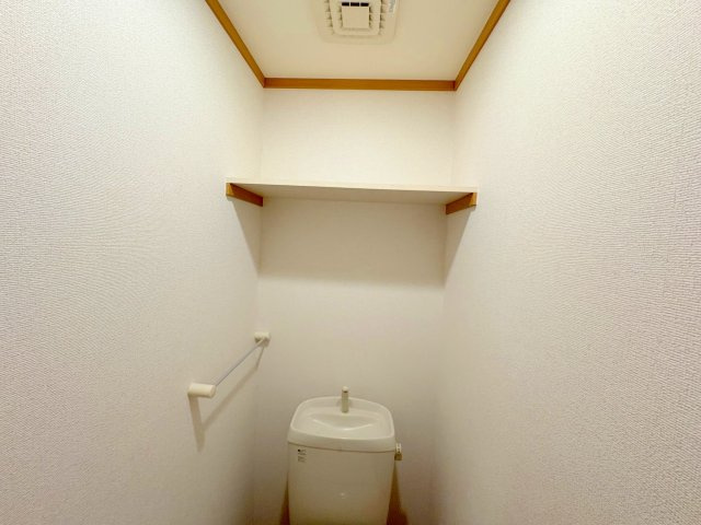 セレノ逆瀬川のトイレ|落ち着いたトイレです