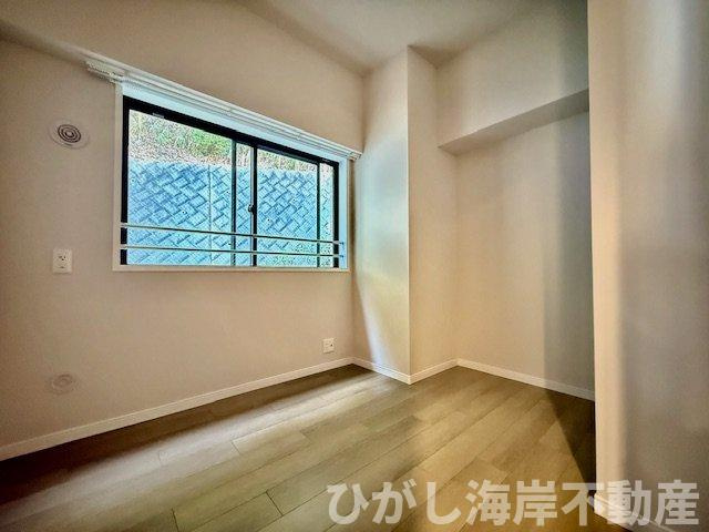 藤沢西ガーデンハウスの寝室|新規リフォーム完了！　3帖　洋室