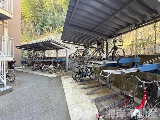 藤沢西ガーデンハウスの駐輪場|敷地内駐輪場