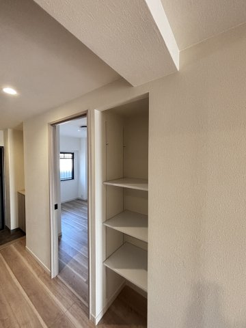 グランシャリオ可部中央の収納|廊下の収納