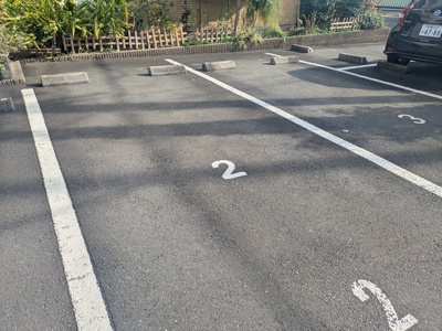 【駐車場】 | ホワイトヘイヴン