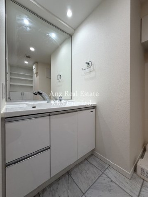 【洗面所】 | リーガル靭公園南Ⅱ | 独立洗面台☆