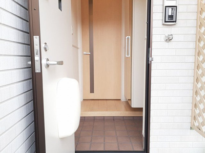 【玄関】 | ビー・アンド・エル（Ｂ＆Ｌ）