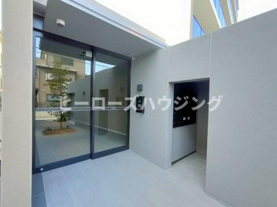 【エントランス】 | トリニティ豊中本町 