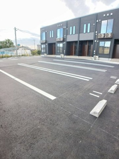【駐車場】 | グランデハピネス | 駐車場があります
