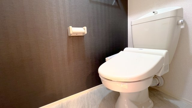 エスポワール岡宮の玄関