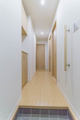 【玄関】 | シャーメゾン浜の宮