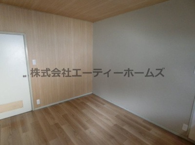 【居間・リビング】 | 緑町S邸貸家