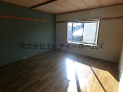 【洋室】 | 緑町S邸貸家