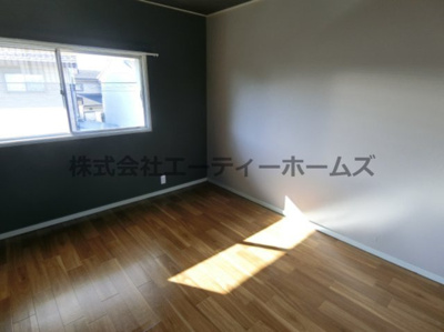 【洋室】 | 緑町S邸貸家