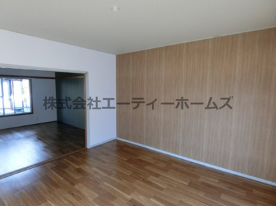 【洋室】 | 緑町S邸貸家