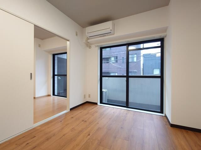 ローザス・フジの寝室