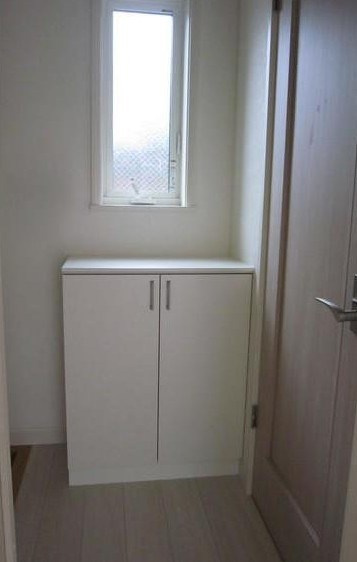 ブライズメゾン鷺宮の玄関