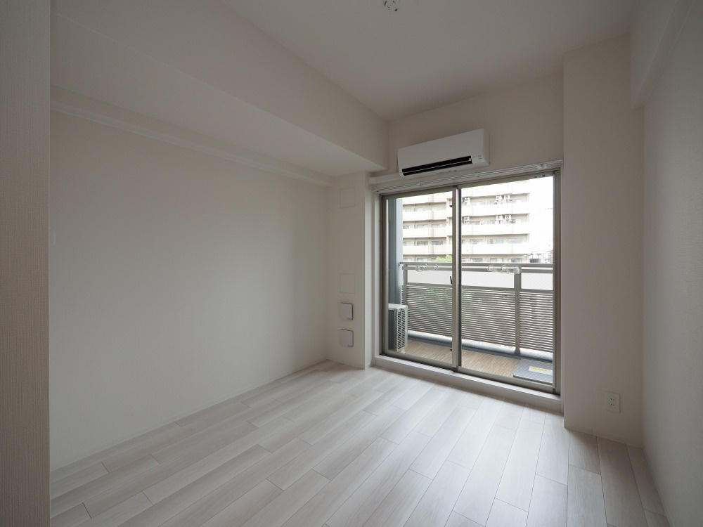 エスリード　ザ・カレント大阪の居間・リビング