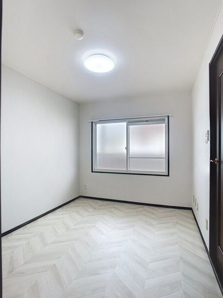 Laーbrillante(ラ・ブリランテ)の洋室