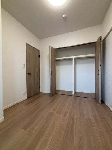 シャトレ愛松一宮Ⅶの洋室|洋室5.0帖