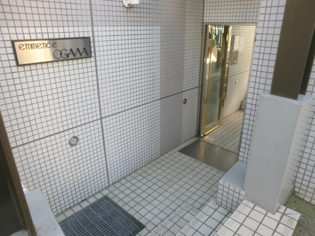 エミネンスオガワのエントランス|エントランス部分です☆