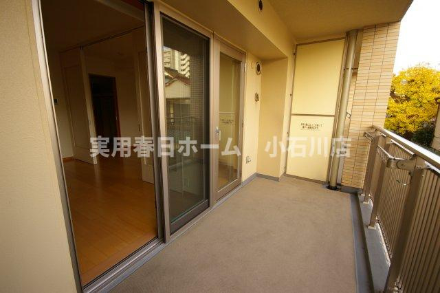 【バルコニー】