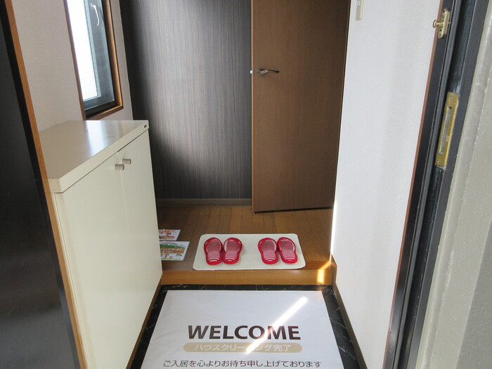 オークタウンＡの玄関