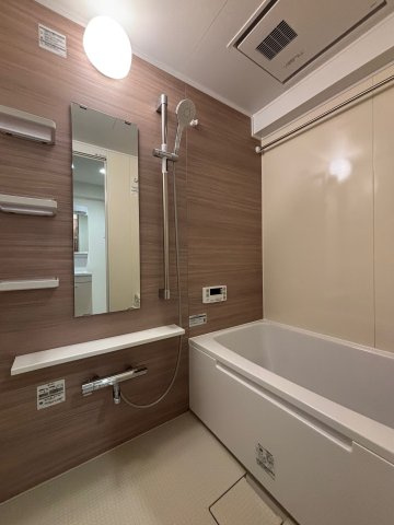 メイツ半田の浴室