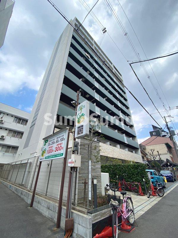 レジュールアッシュ難波MINAMIの外観