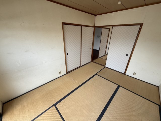 ロワール甲子園の居間・リビング