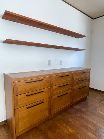 日の出町平井　中古戸建のキッチン|収納スペースもしっかりあります☆