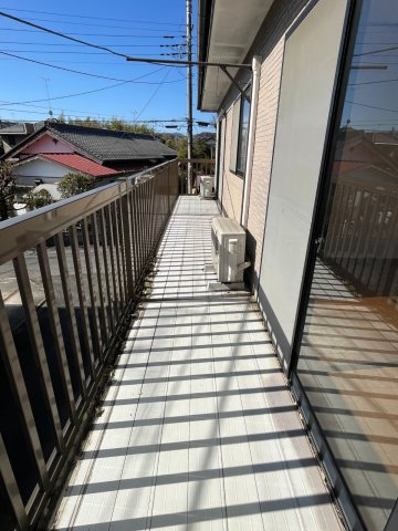 日の出町平井　中古戸建のバルコニー|日当たり良好でお洗濯がよく乾きます！