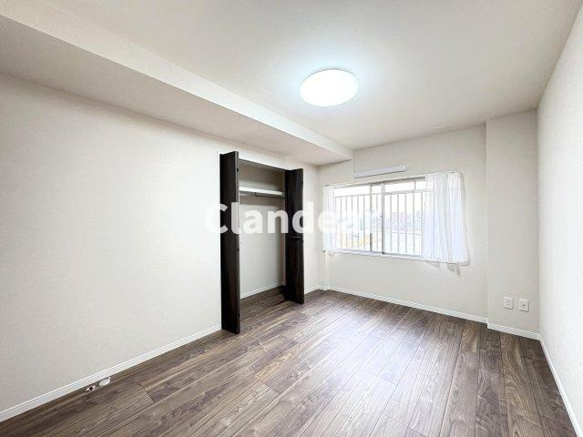 ニューハイツ中川の洋室|ドキドキの新生活も、安心してスタート。ぴったりの住まいを見つけませんか？クランディアが一緒に住まい選びをサポートします‼　まずは、お気軽にお問合せください　＃クランディア